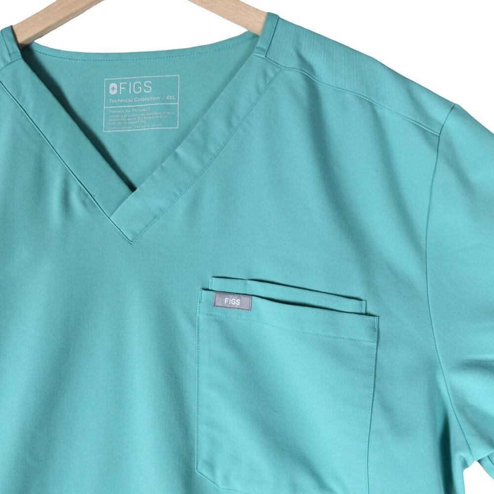 FIGS Technical Collection Scrub Top Size XXL Turquoise V-Neck Pocket Medical